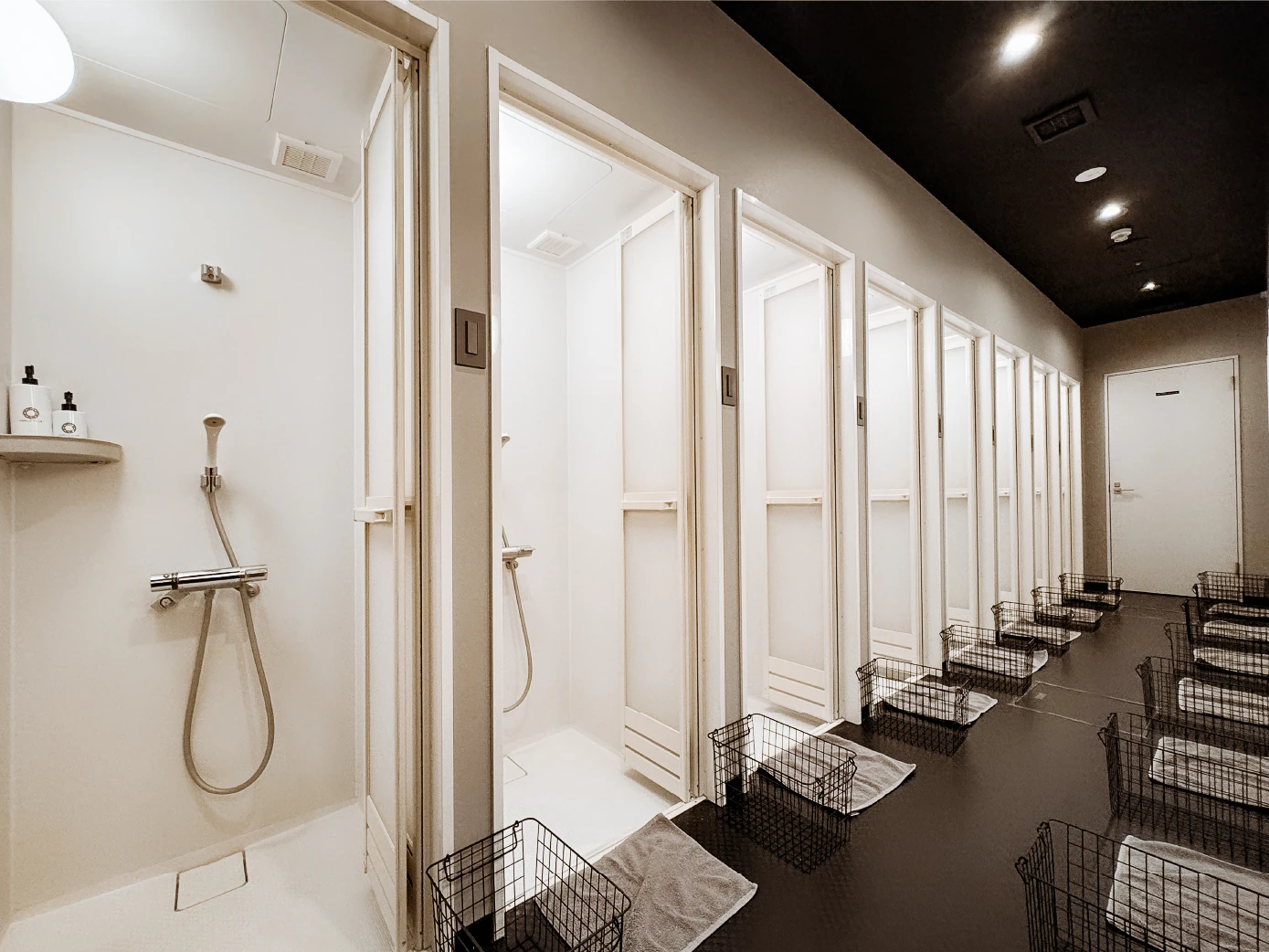 FEELCYCLE 船橋 スタジオ写真