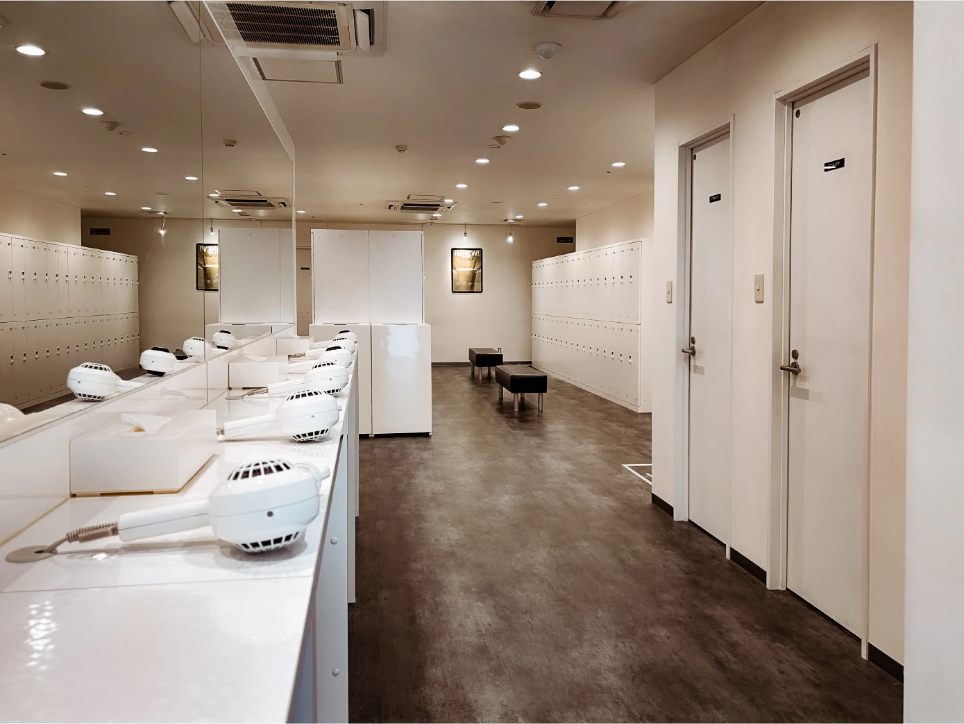 FEELCYCLE 池袋 スタジオ写真