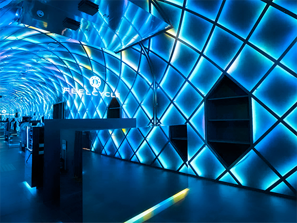 FEELCYCLE 京都河原町 スタジオ写真