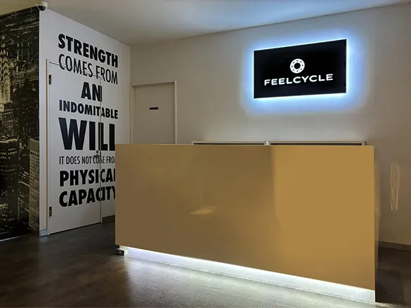 FEELCYCLE 川崎 スタジオ写真