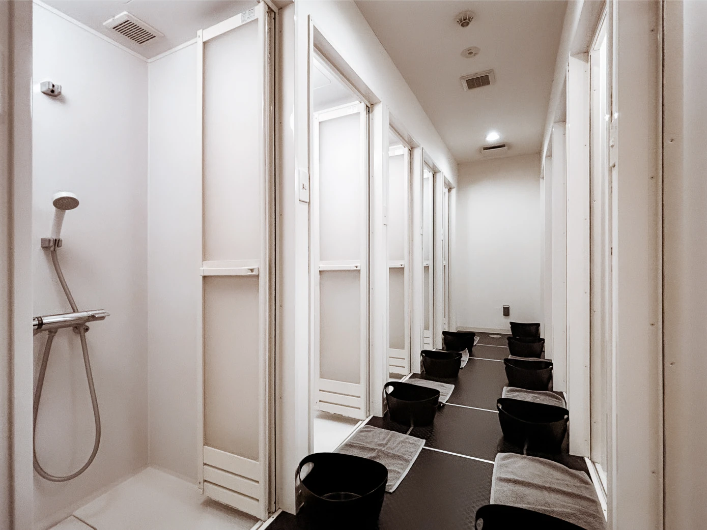 FEELCYCLE 町田 スタジオ写真