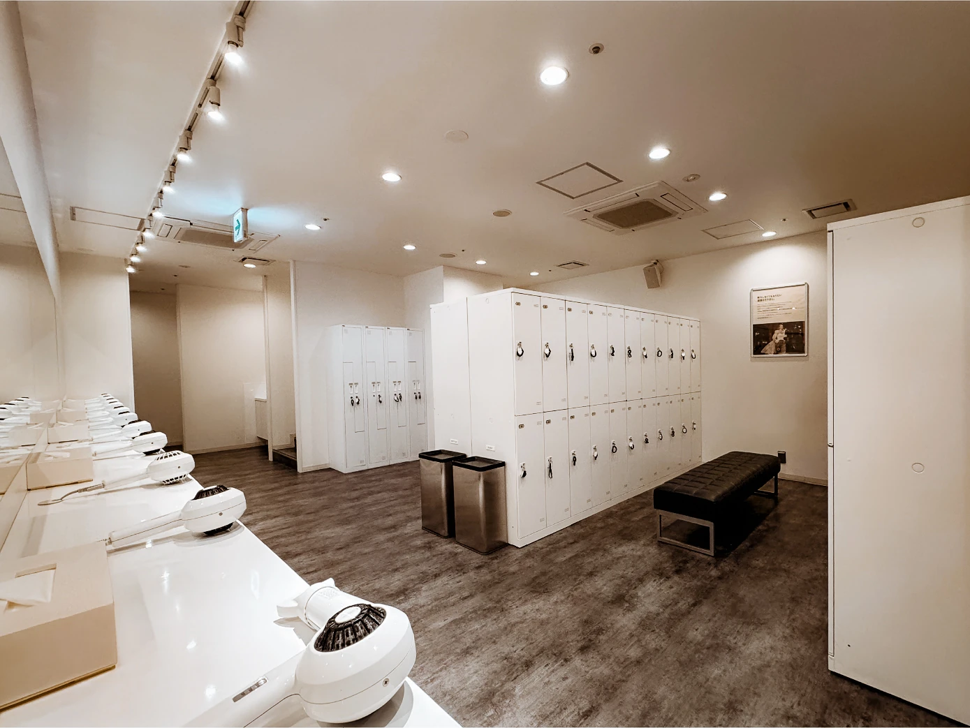 FEELCYCLE 大宮 スタジオ写真